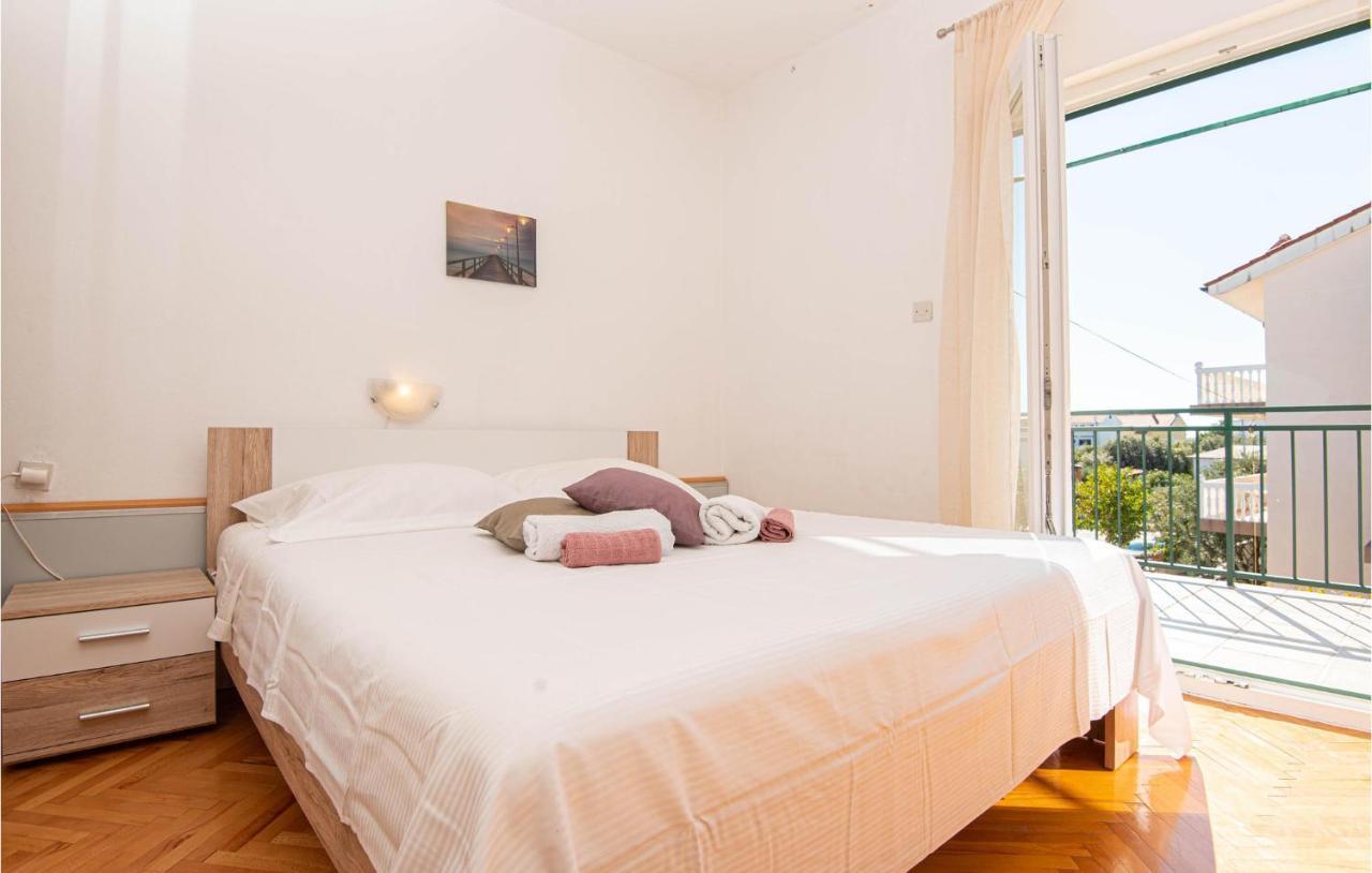 3 Bedroom Lovely Apartment In Brodarica Brodarica  Exterior foto