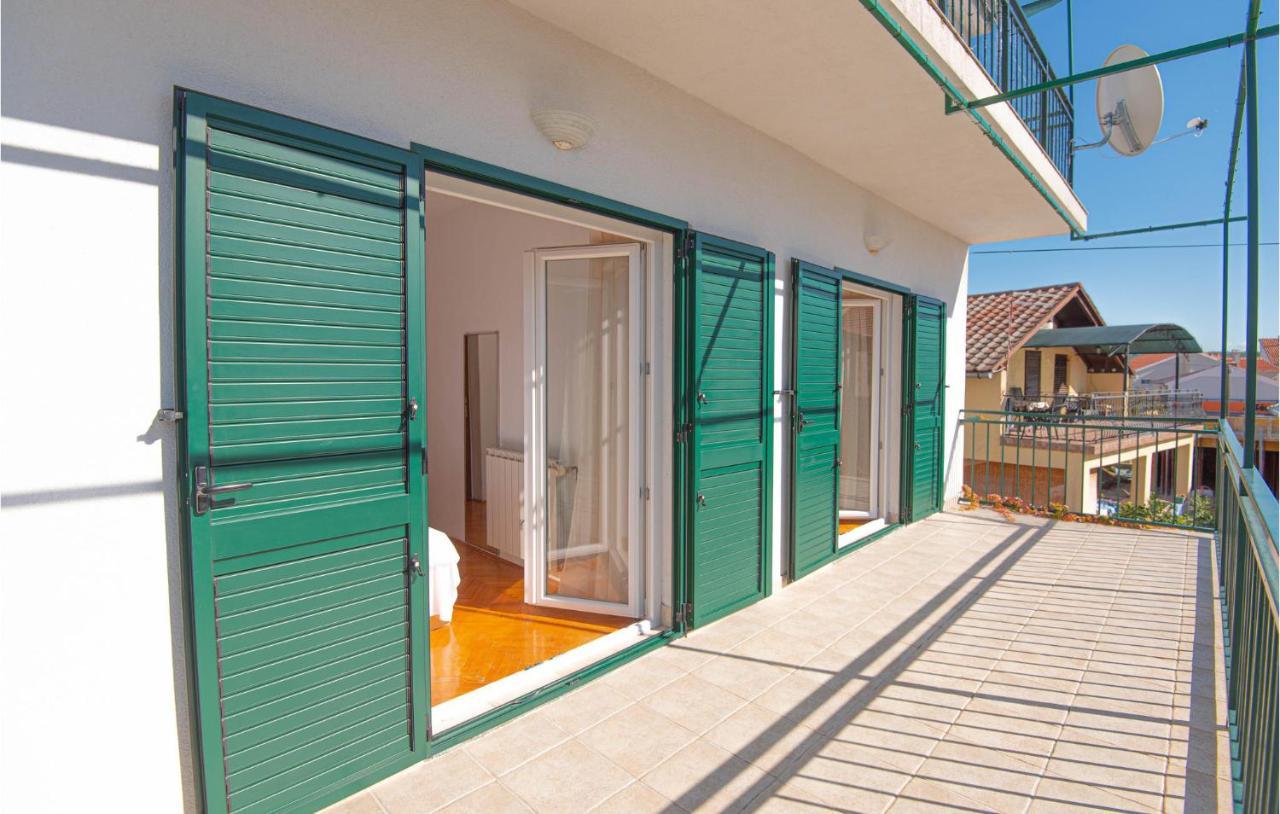 3 Bedroom Lovely Apartment In Brodarica Brodarica  Exterior foto